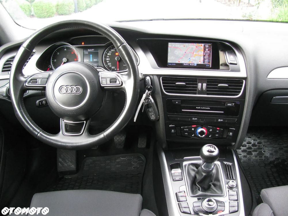 Audi A4 Avant 2.0 TDI - 20