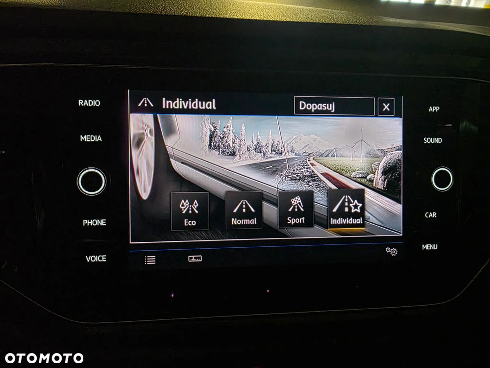 Volkswagen T-Roc 2.0 TSI OPF 4MOTION DSG R-Line - 29