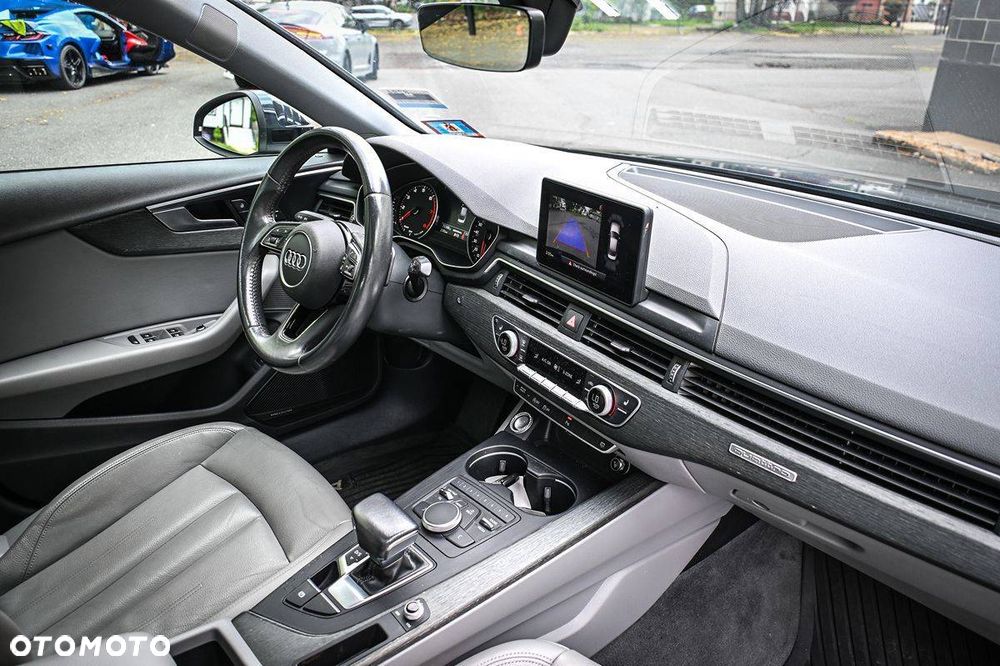 Audi A4 Limousine - 18