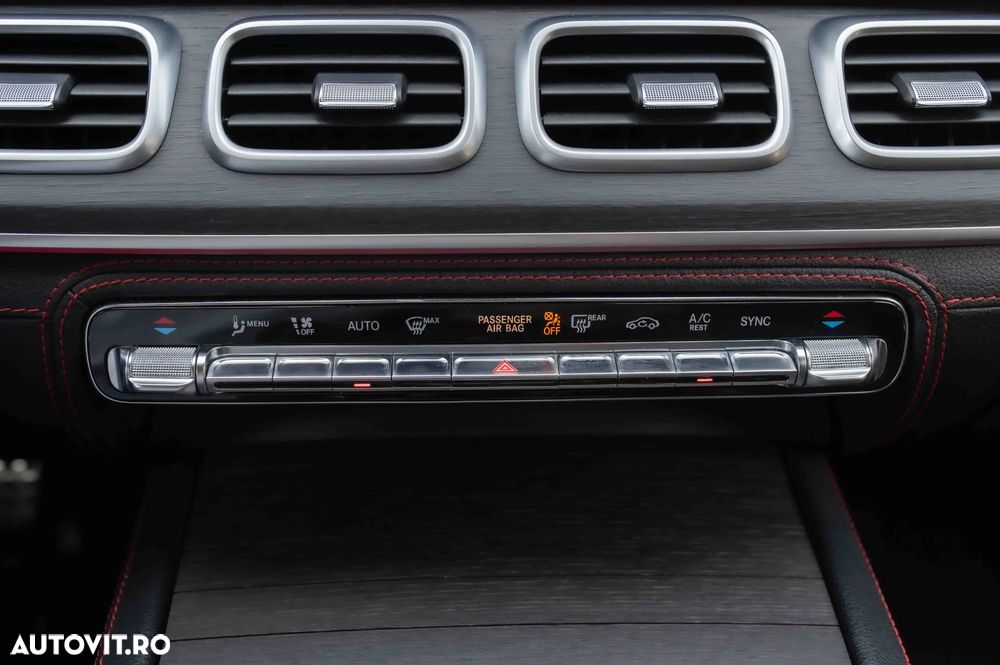Mercedes-Benz GLE - 29