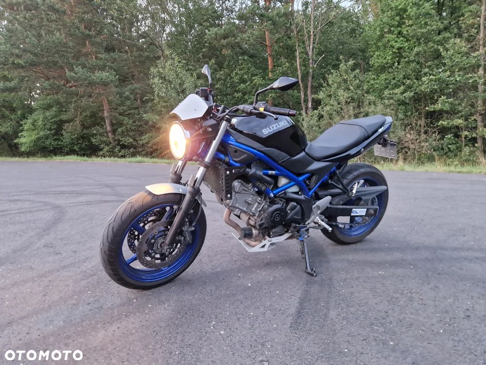 Suzuki SV - 6