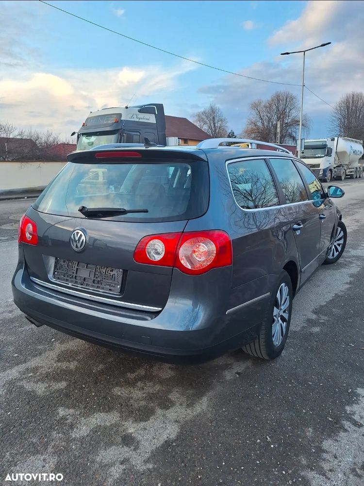 Volkswagen Passat 2.0 TDI DSG BlueMotion Technology Highline - 3