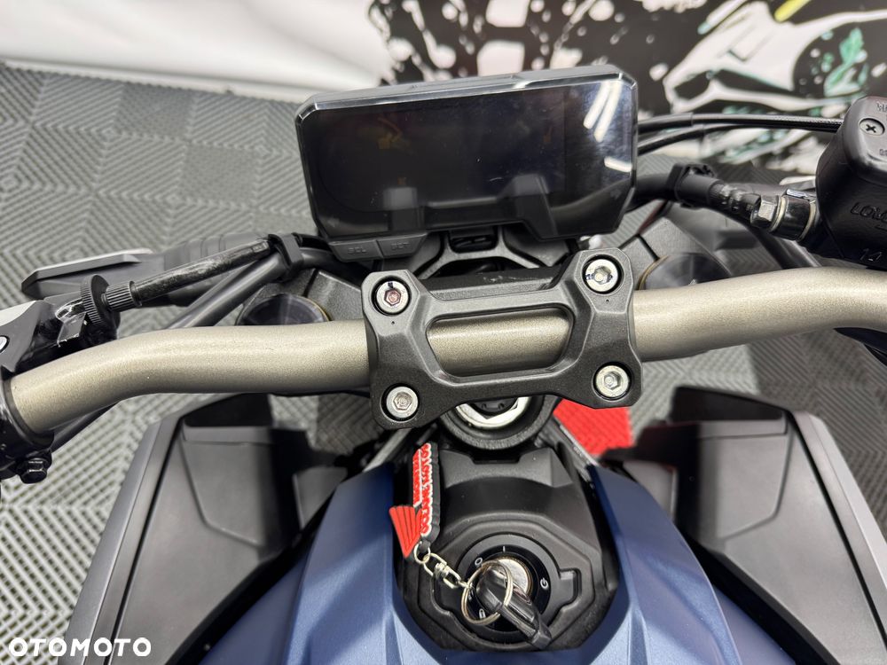Honda CB - 26