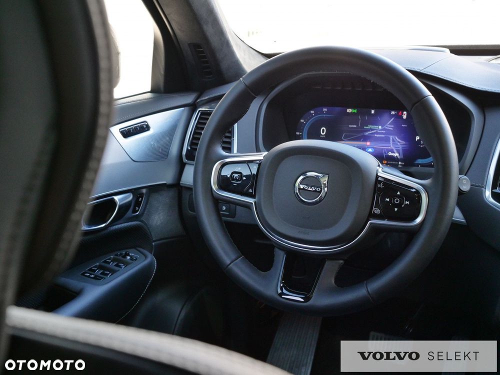 Volvo XC 90 - 21