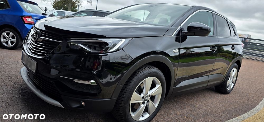 Opel Grandland X 1.2 T GPF Innovation S&S - 9