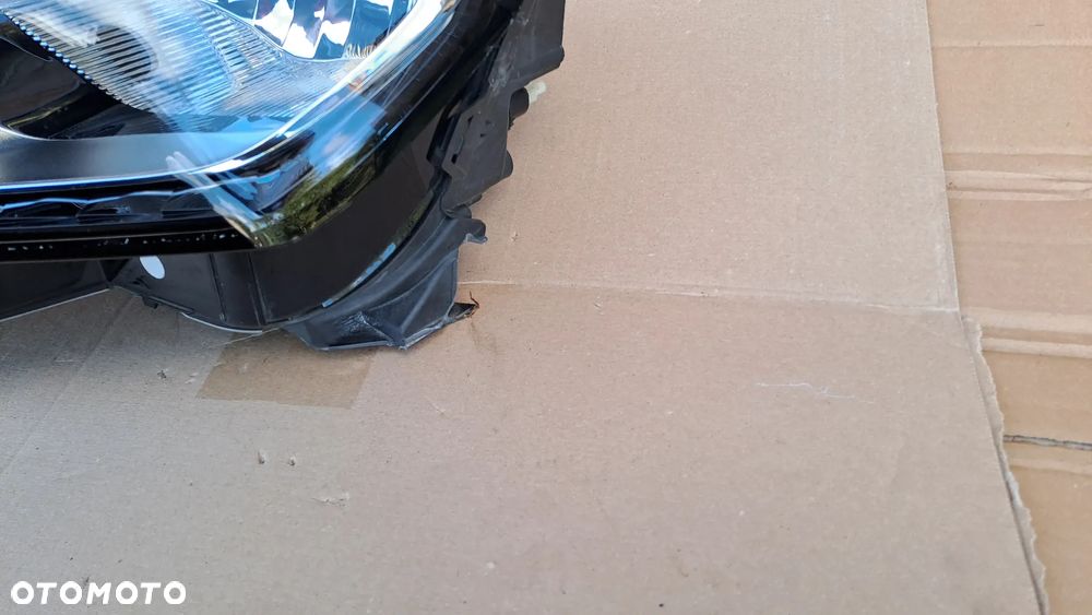 CITROEN DS3 CROSSBACK 2018- LEWA PRZEDNIA LAMPA 9822810180 UŻYWANA - 9