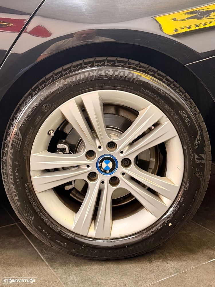 BMW 330 e iPerformance Line Luxury - 20