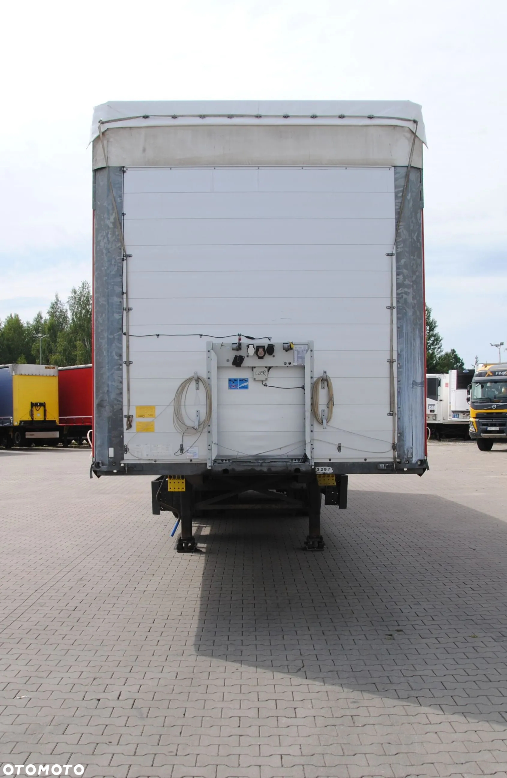 Schmitz Cargobull SCS kurtyna - 8