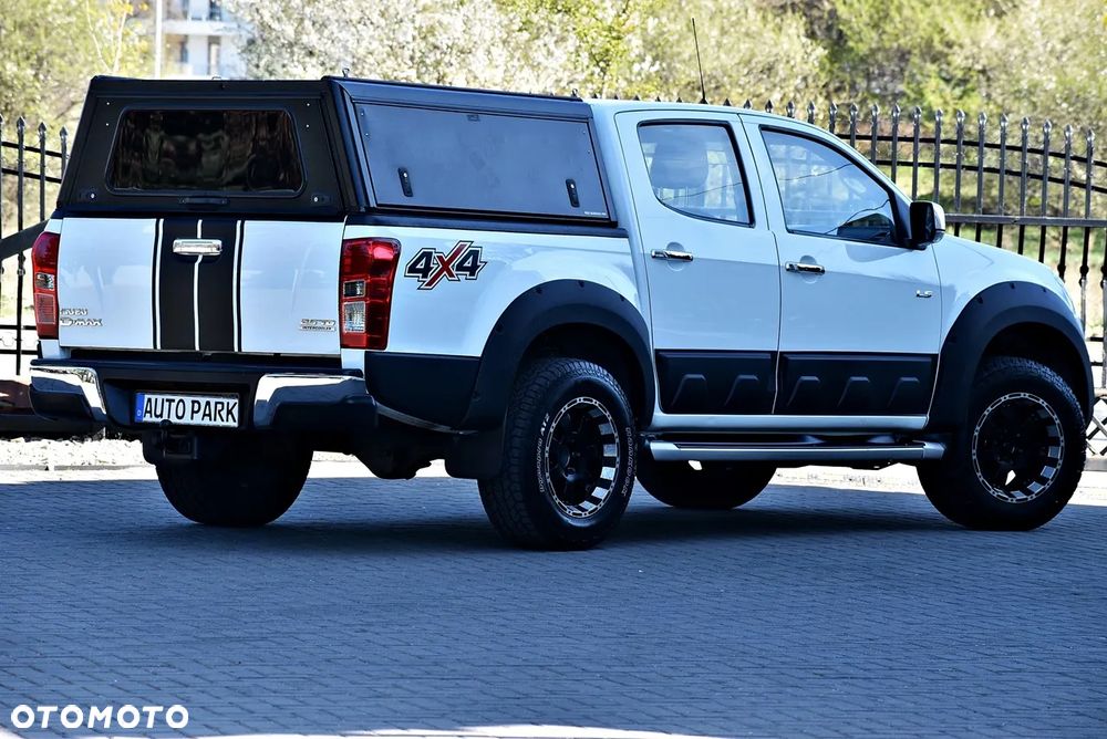 Isuzu D-Max 4x4 Double Cab Custom - 5