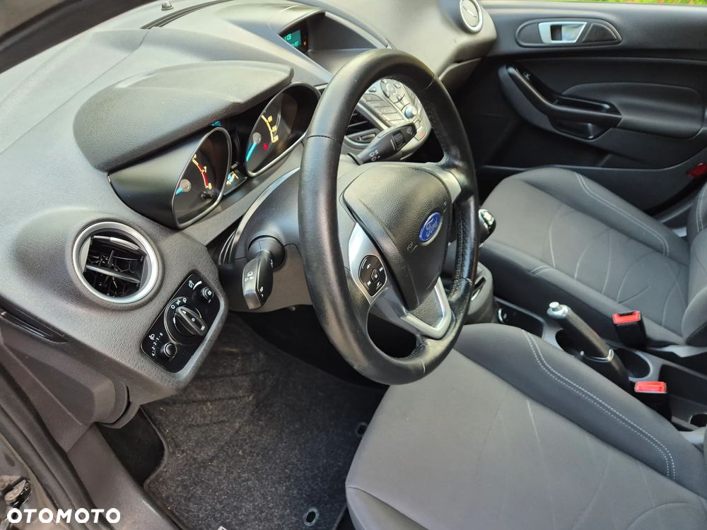 Ford Fiesta 1.0 EcoBoost Titanium - 27