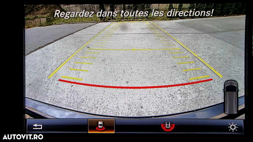 Mercedes-Benz V 220 d extralang 9G-TRONIC - 15