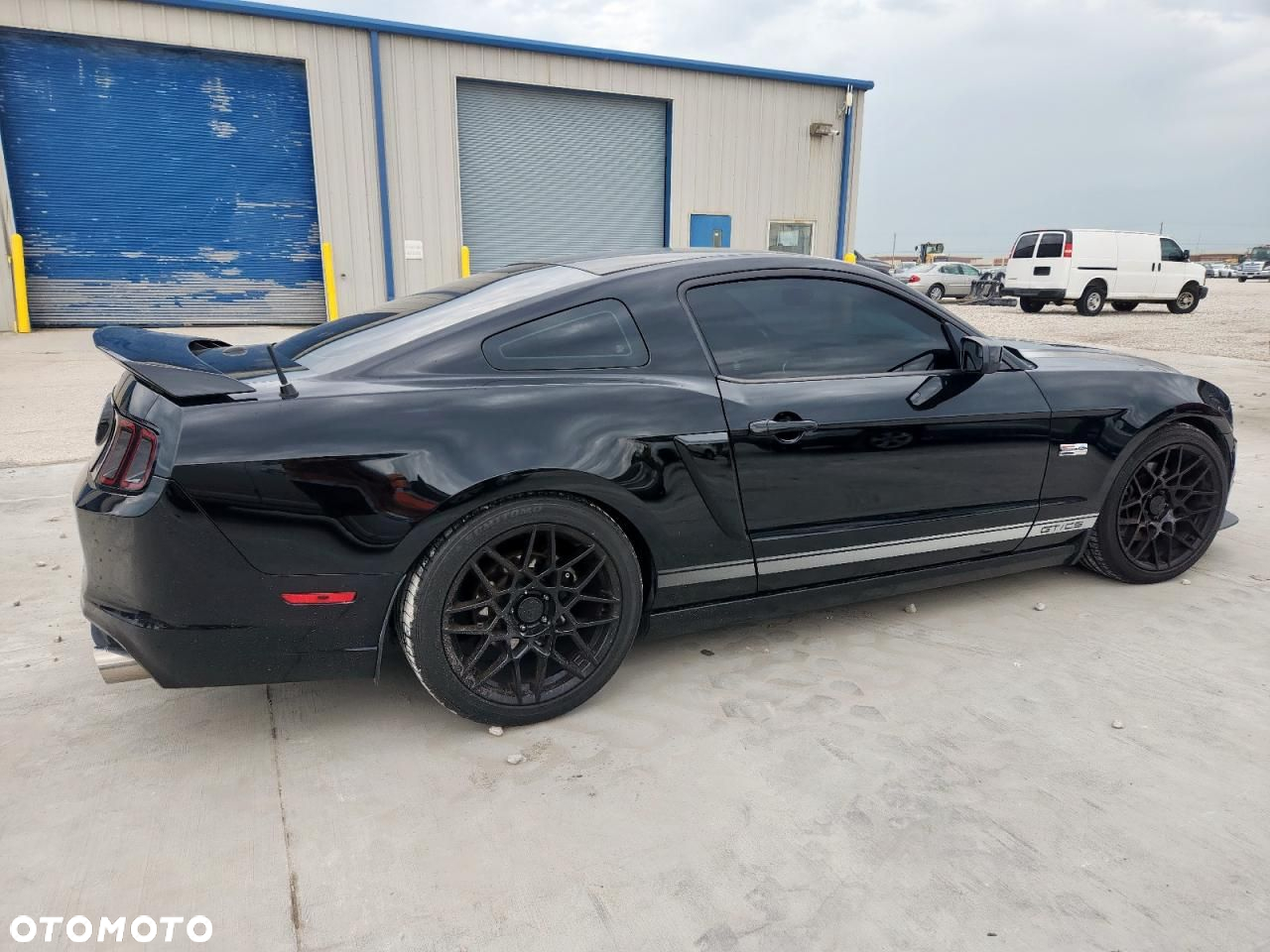 Ford Mustang - 6