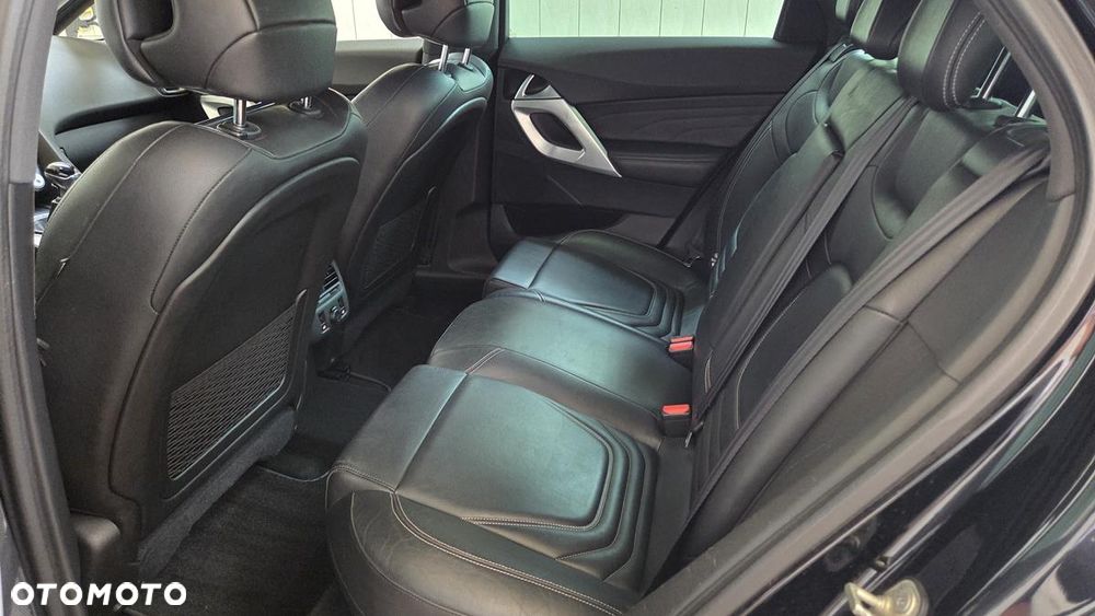 Citroën DS5 THP 200 SoChic - 10