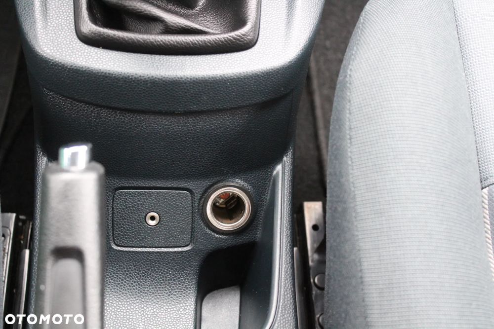 Fiat Punto 1.2 16V Dynamic - 26