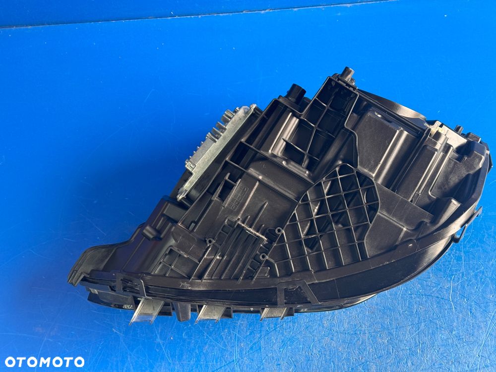 PRAWY FULL LED PERFORMANCE MERCEDES W118 USA KOMPLETNA - 6