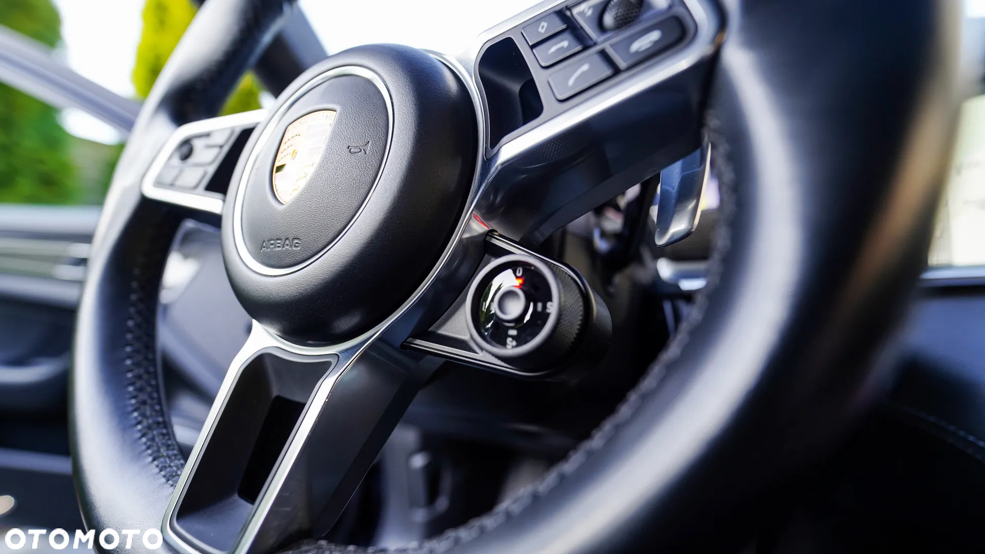 Porsche Panamera Turbo - 35