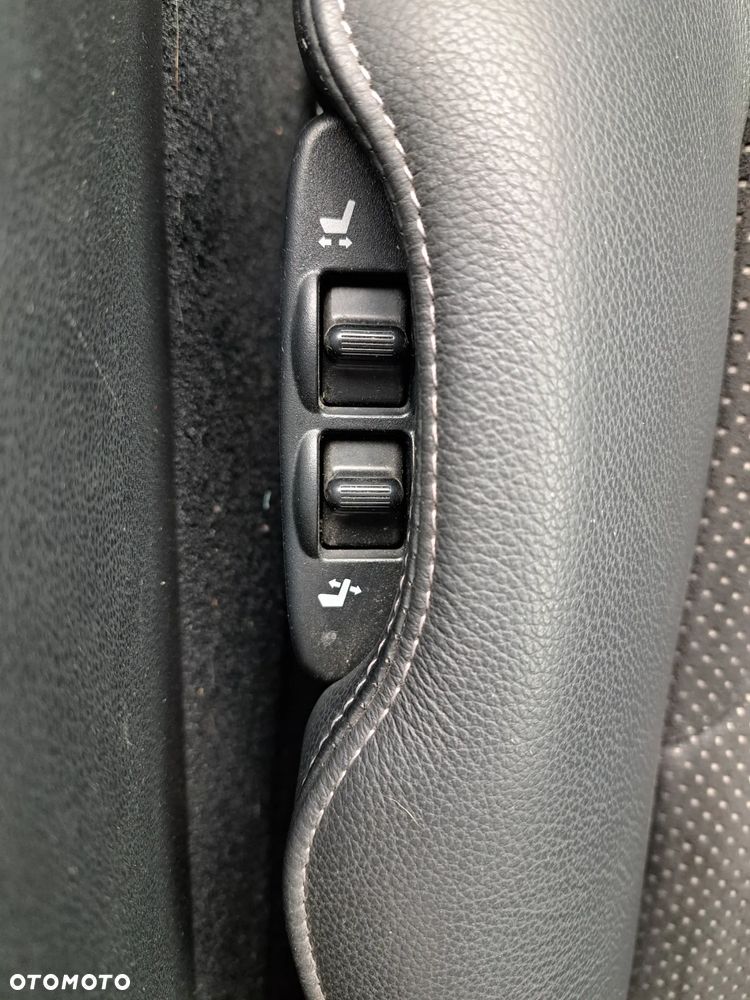Nissan 370 Z 3.7 V6 Pack2 - 18