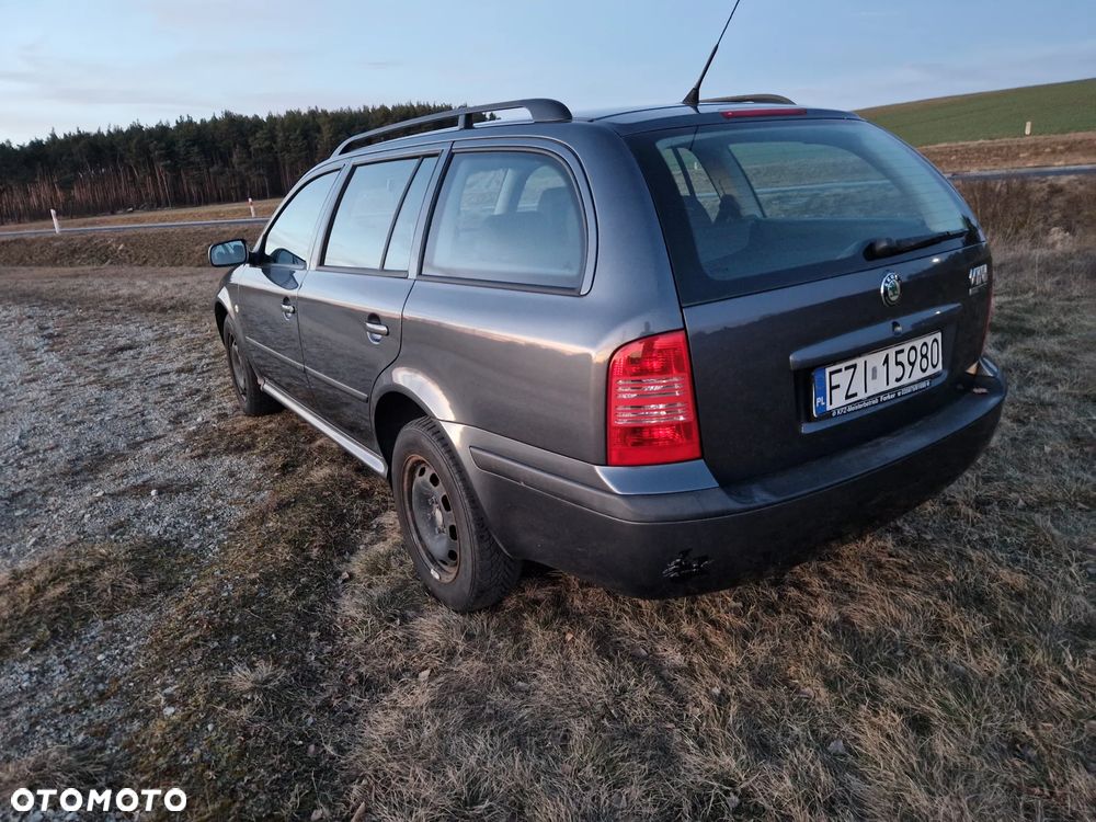 Skoda Octavia 1.9 TDI Tour - 4