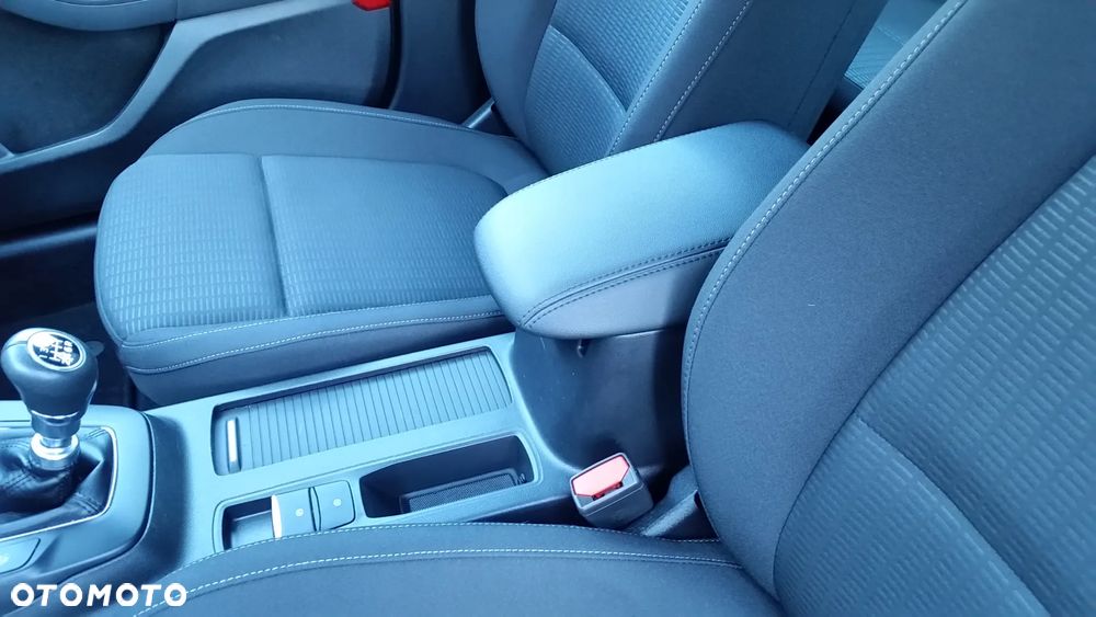 Ford Focus 1.0 EcoBoost Trend Edition - 31