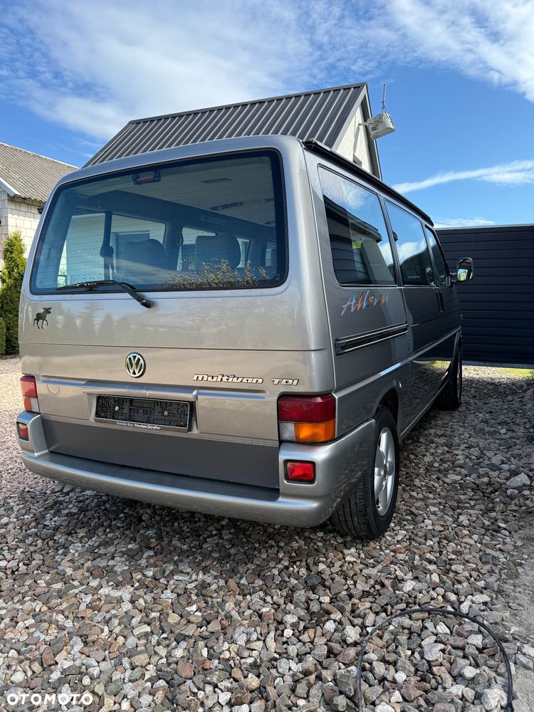 Volkswagen Multivan Standard - 11