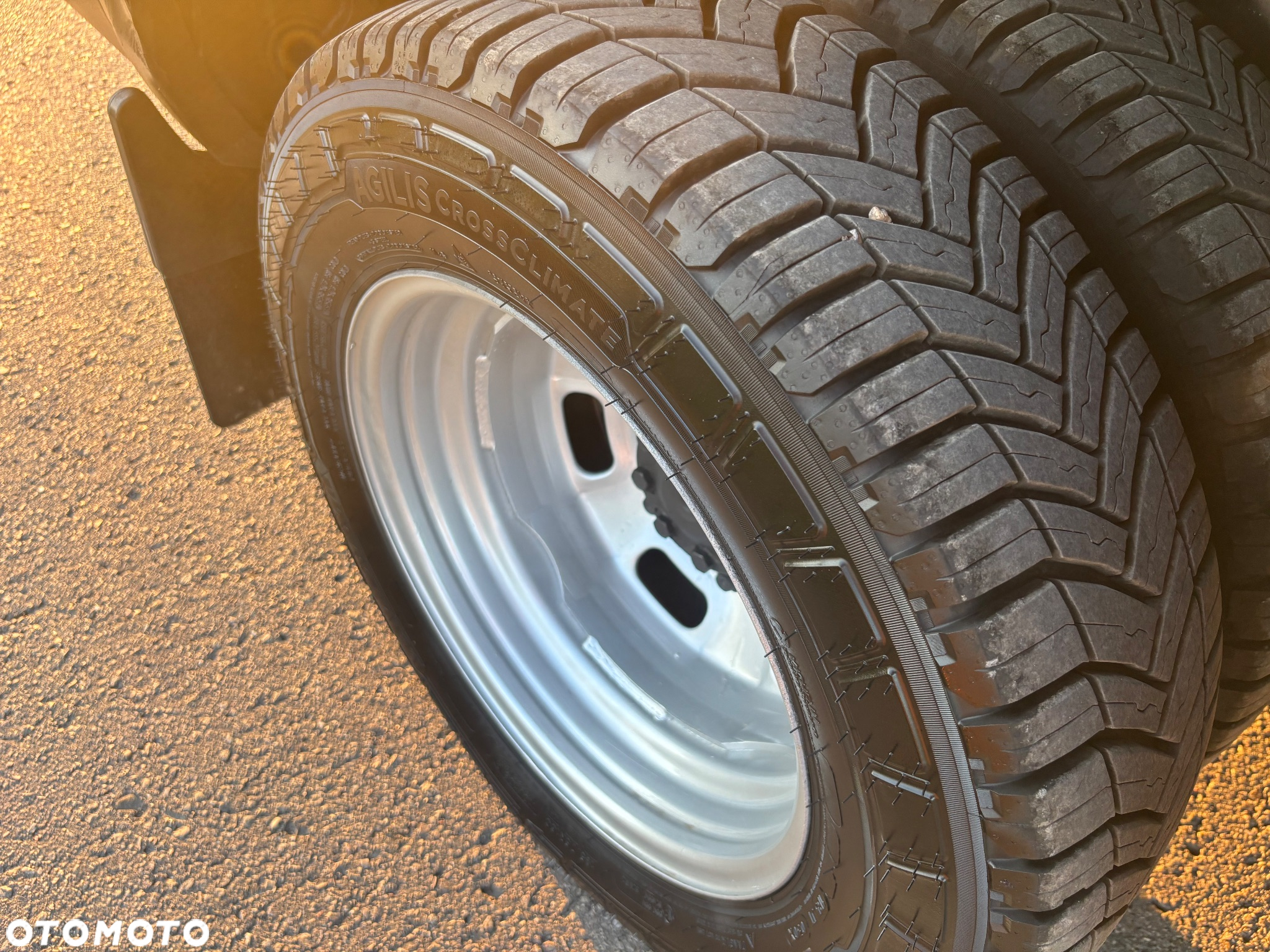 Iveco 35c18 - 21