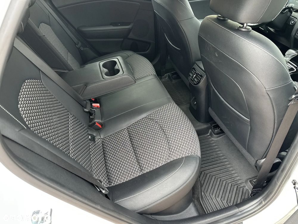 Kia XCeed 1.6 GDI PHEV Business Line DCT - 22