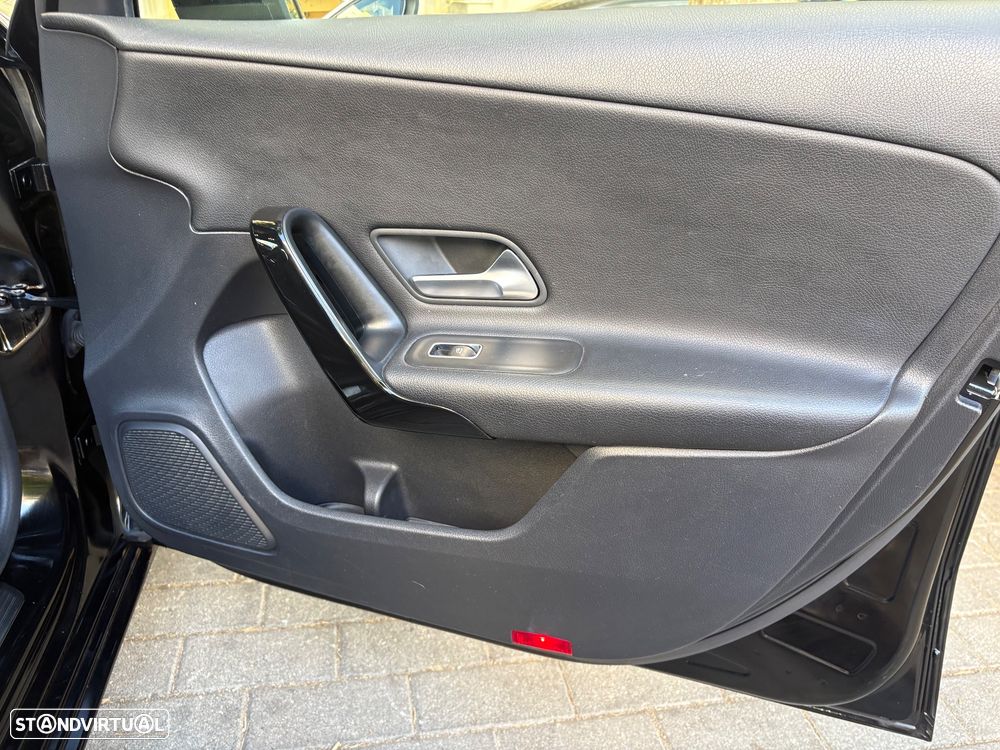 Mercedes-Benz A 180 d Style Plus Aut. - 10