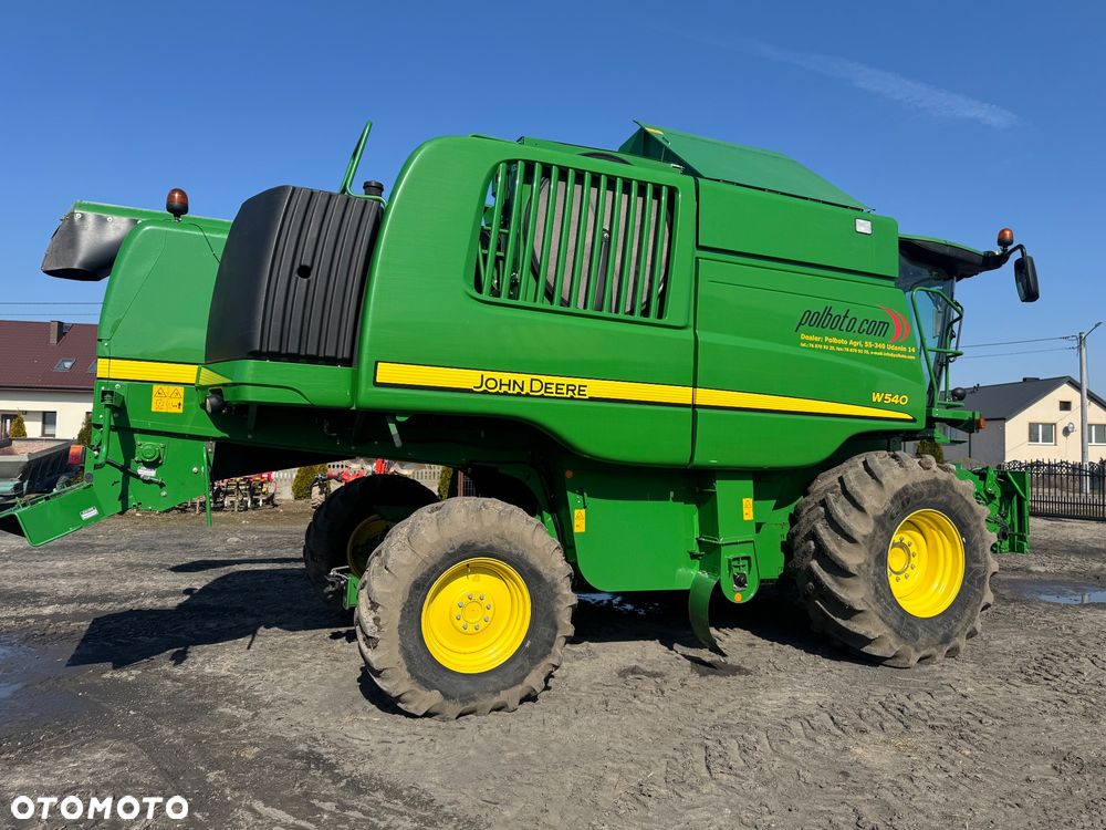 John Deere W540 - 19