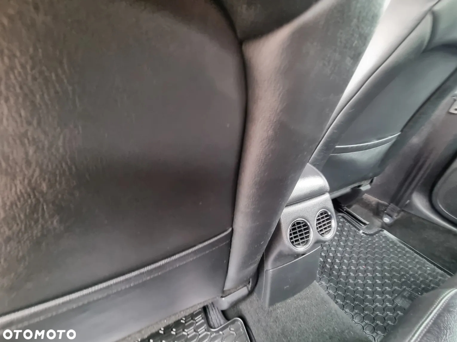 Peugeot 308 1.6 Premium Plus - 23