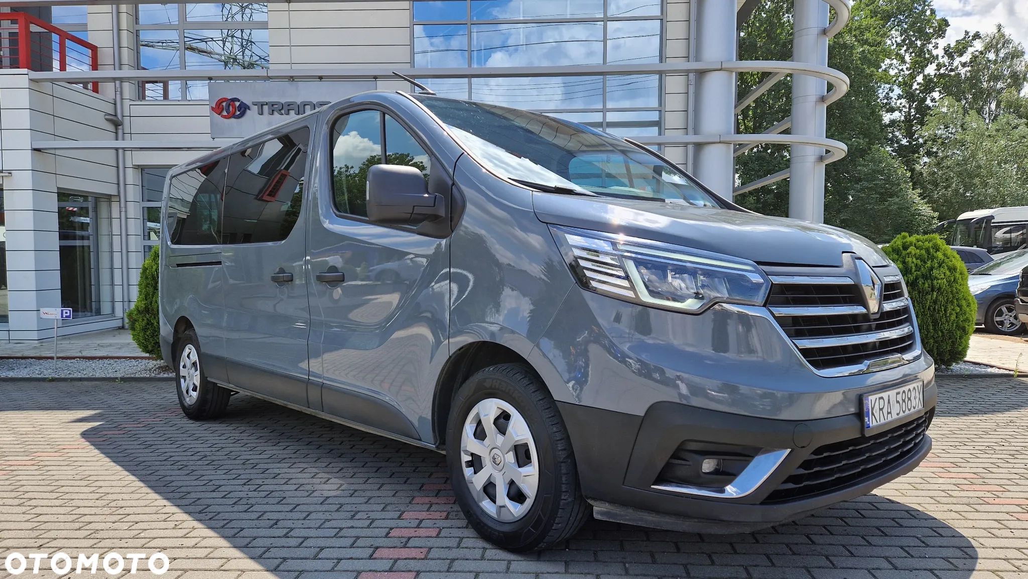 Renault Trafic - 1
