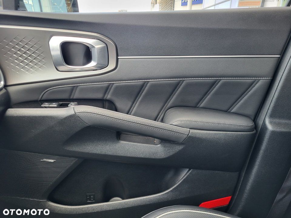 Kia Sorento - 36