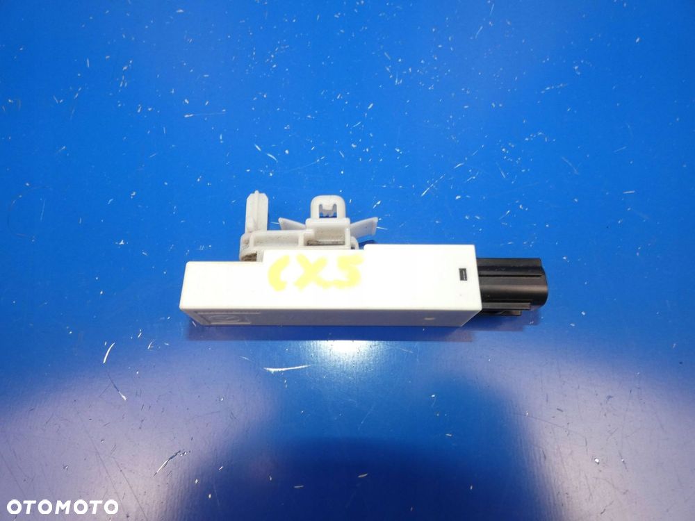 MAZDA CX5 CX-5 2012-2017 WZMACNIACZ ANTENY RADIA NAWIGACJI - 2