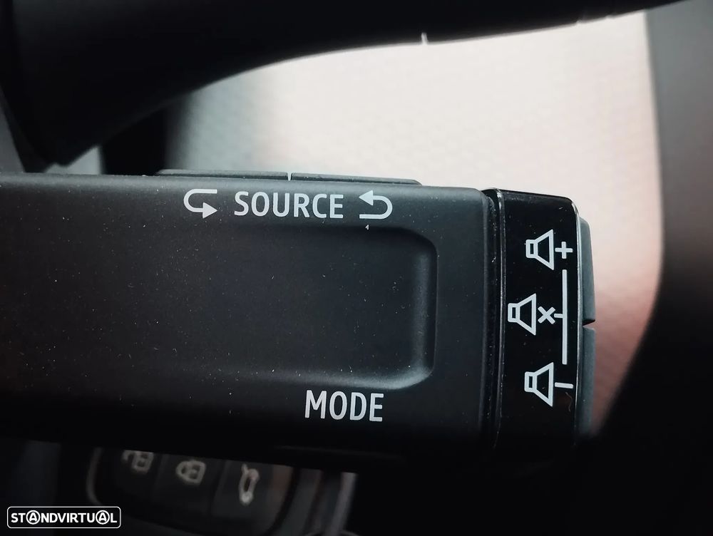 Renault Clio 1.0 TCe Evolution Bi-Fuel - 25