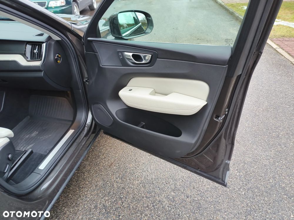 Volvo XC 60 D4 Geartronic Inscription - 15