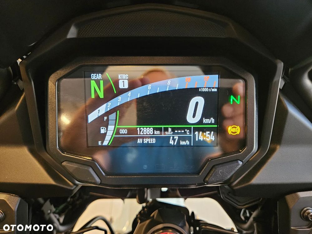 Kawasaki Versys 650 - 11