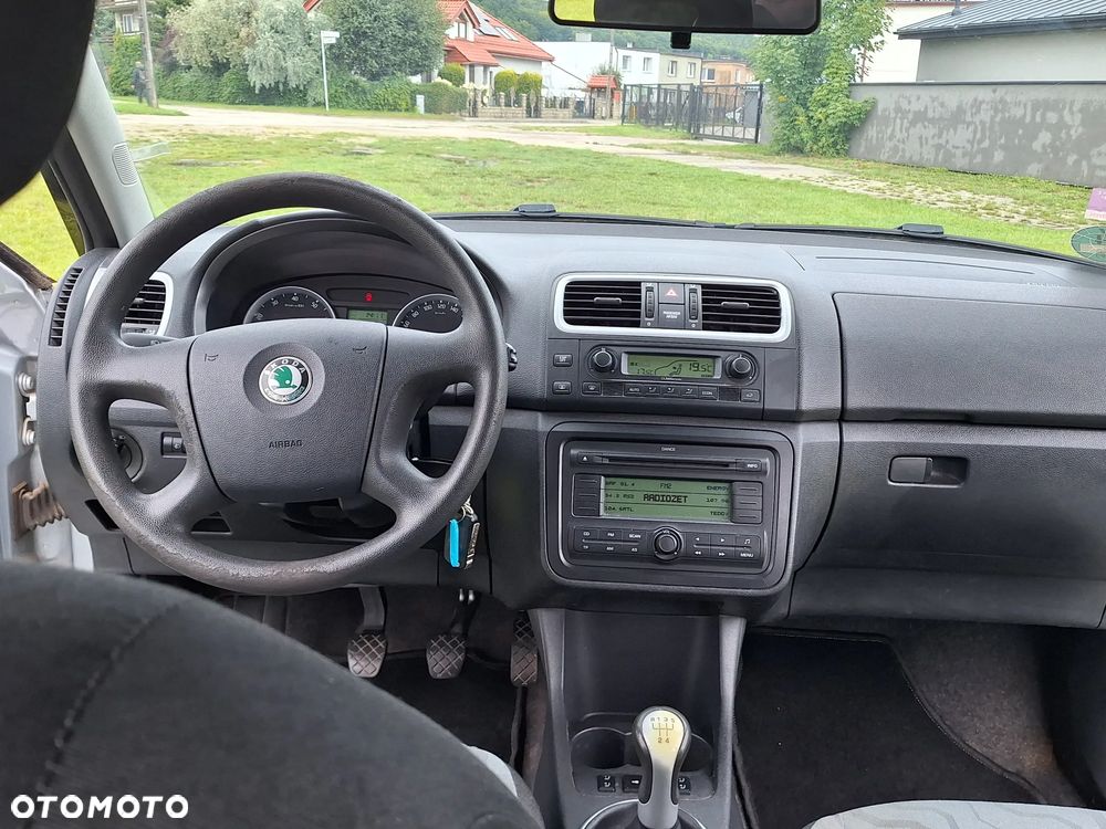 Skoda Roomster 1.4 MPI Comfort PLUS EDITION - 22