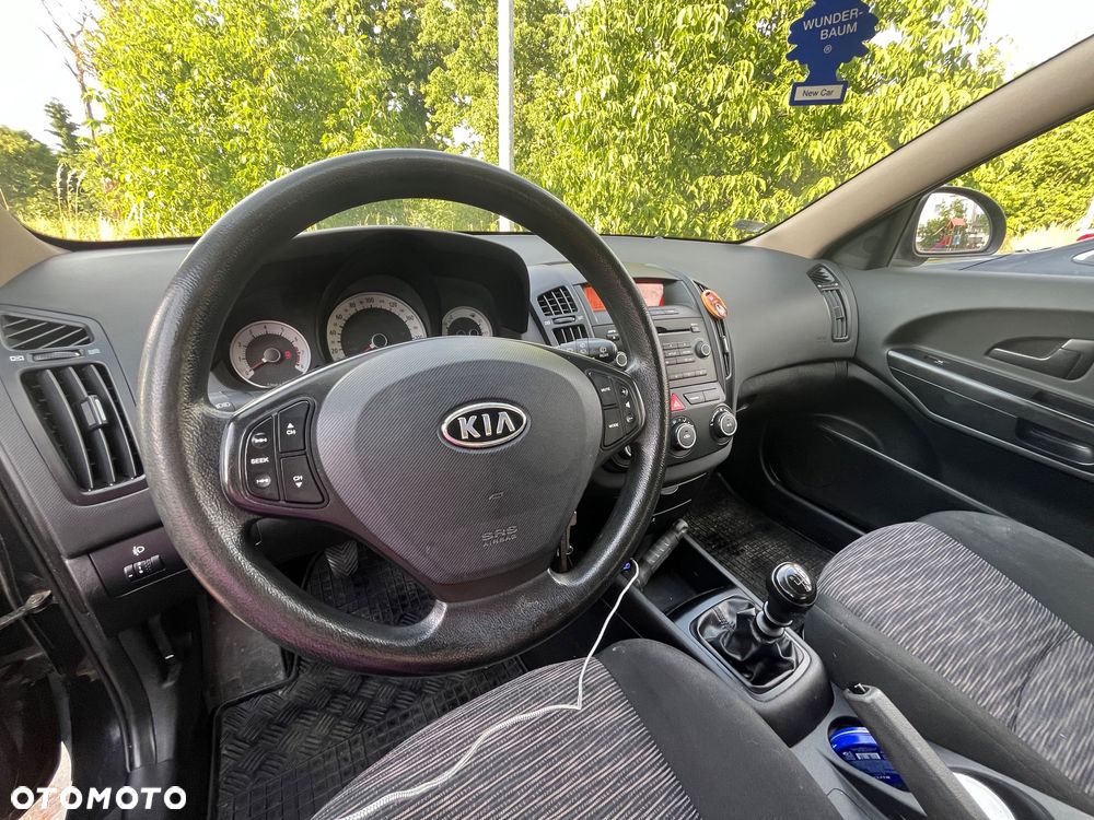 Kia Ceed 1.4 Optimum - 10