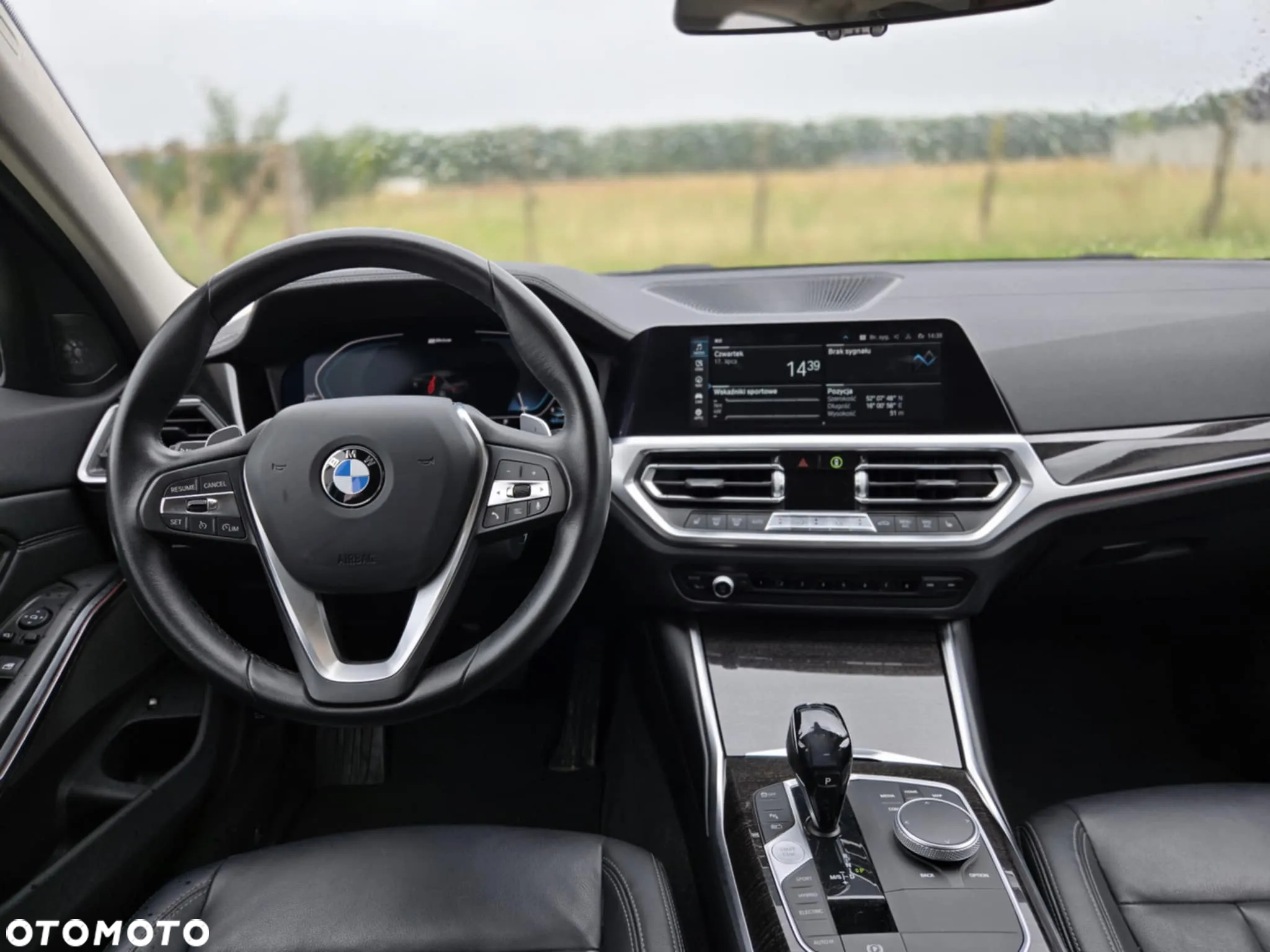 BMW Seria 3 330e Luxury Line sport - 11