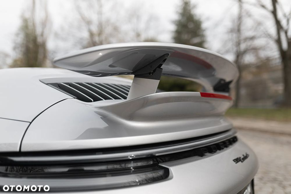 Porsche 911 Turbo S - 9