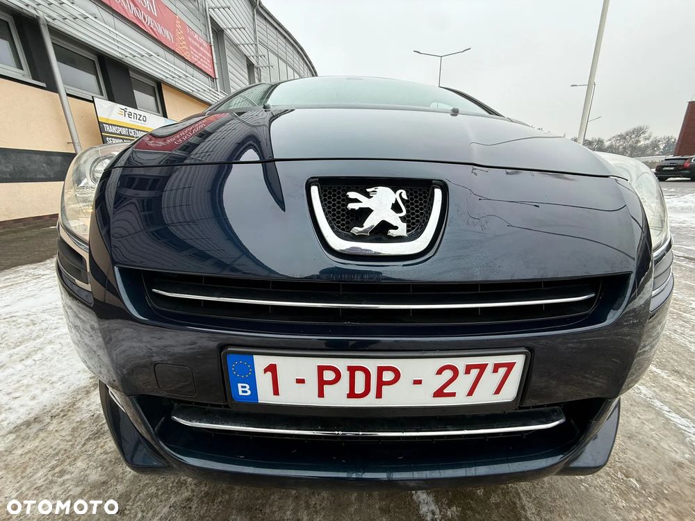 Peugeot 5008 - 9