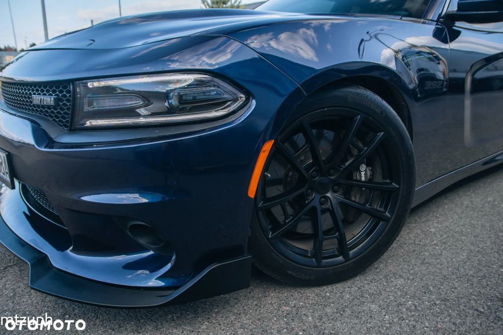 Dodge Challenger - 3