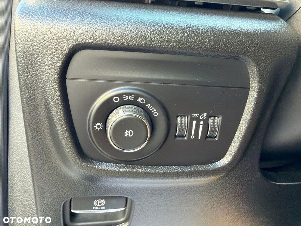 Jeep Grand Cherokee 3.6 V6 Summit - 24