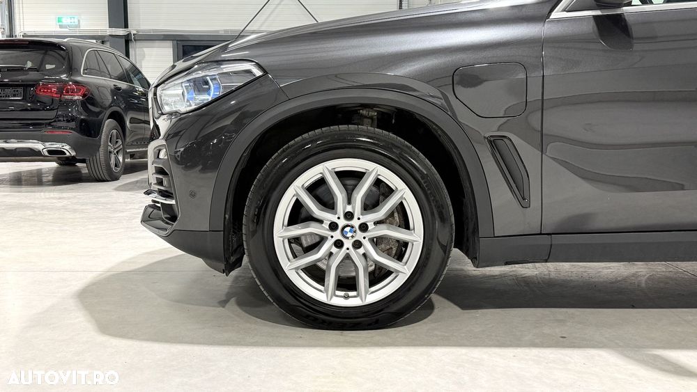 BMW X5 xDrive45e AT PHEV - 17