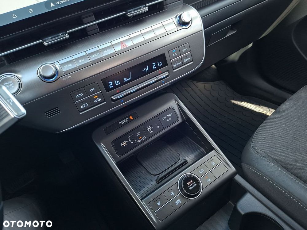 Hyundai Kona - 23