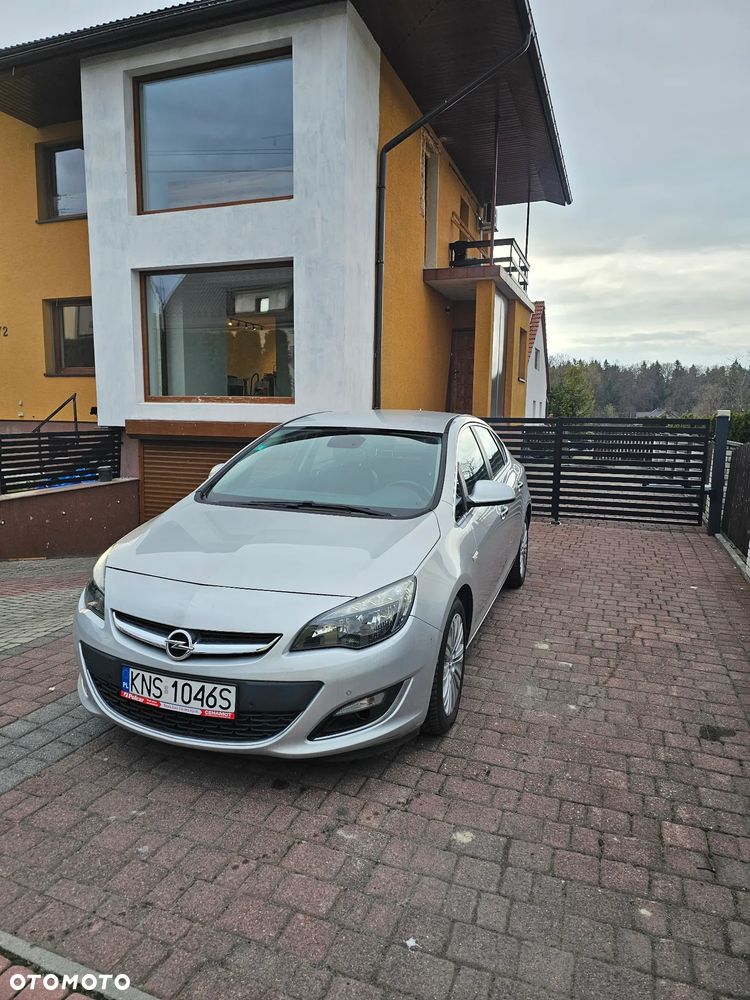 Opel Astra 1.4 T Cosmo - 2