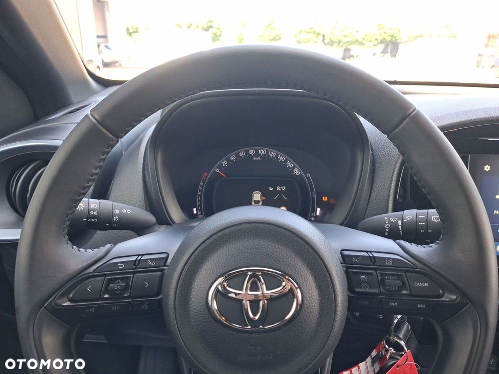 Toyota Aygo X - 14