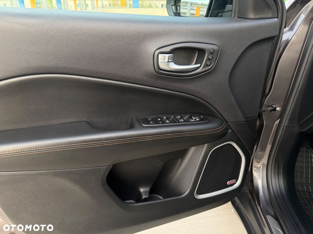 Jeep Compass 1.4 MultiAir Active Drive Automatik Limited - 34