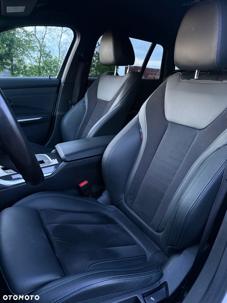BMW Seria 3 320d M Sport sport - 21