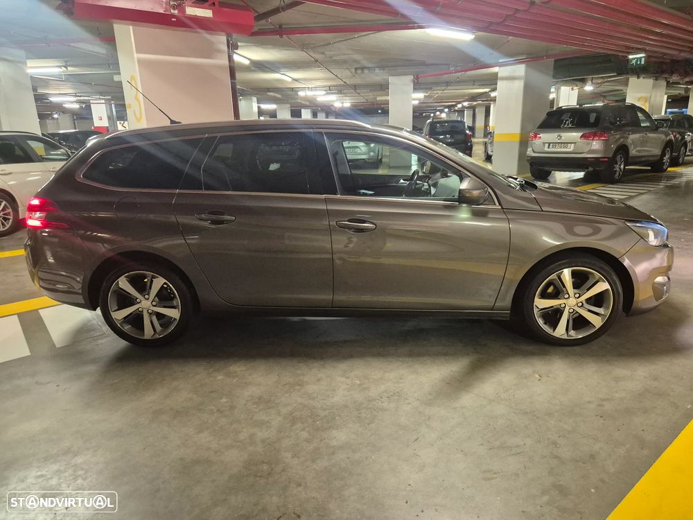 Peugeot 308 SW 1.6 e-HDi Allure - 9