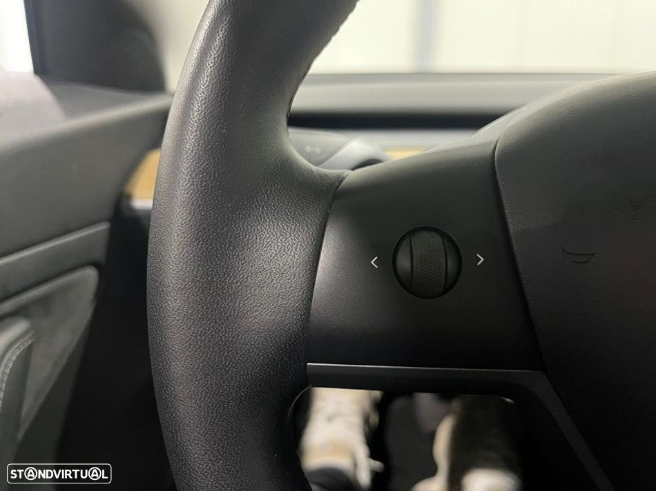 Tesla Model 3 Standard Range Plus RWD - 13